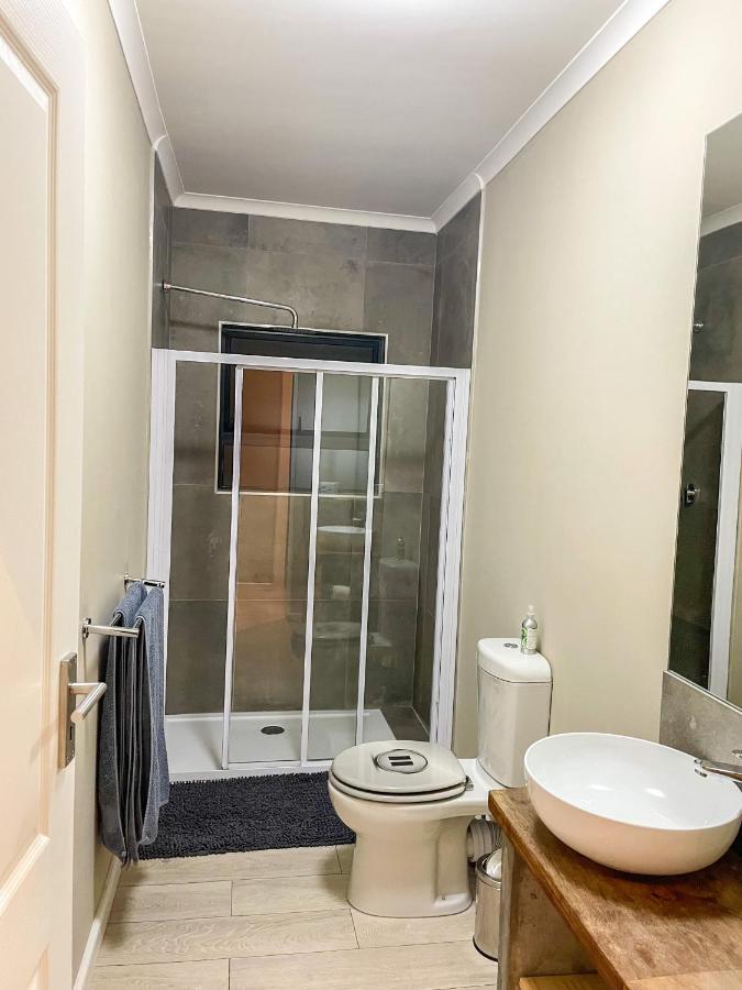 Uystuys Apartment Кейптаун Екстериор снимка